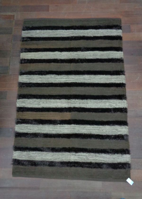 CHENILLE RUG 10 12-05 CODE 742